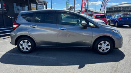 2017 Nissan Note E-Power X image 276851