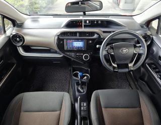 2019 Toyota Aqua G, Push Start, Reverse Camera, NZ Radio image 276923