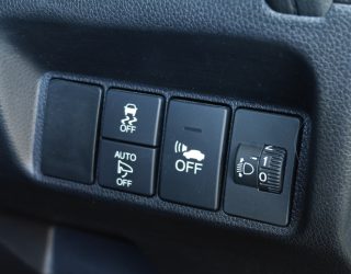 2015 Honda Shuttle Hybrid Low KMS image 290228