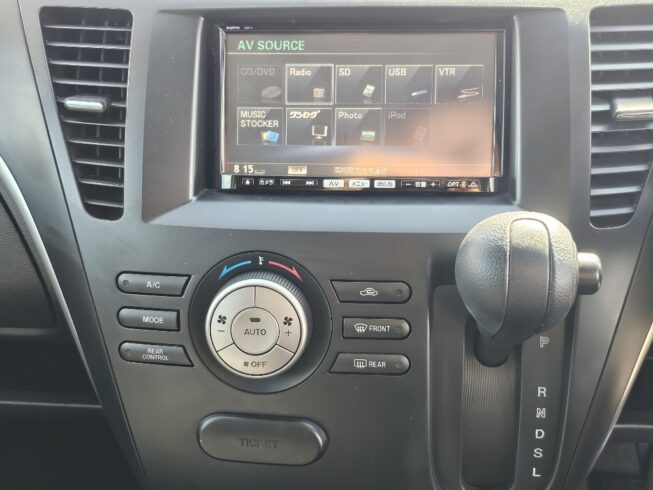 2010 Mazda Biante i-Stop Smart Edition image 298454
