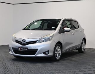 2012 Toyota Vitz U Smart Stop Package, Heated Seats image 311965