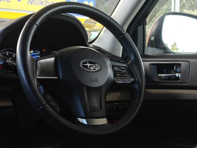 2013 Subaru Legacy Touring Wagon/ 2.5i Eyesight/ AWD/ Push Start/ Reverse Camera image 293658