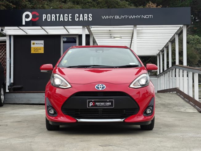2019 Toyota Aqua G, Push Start, Reverse Camera, NZ Radio image 276917
