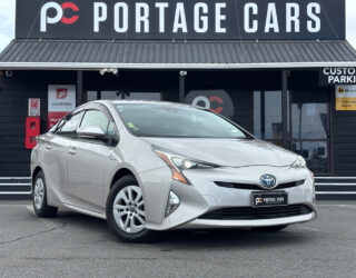 2017 Toyota Prius S Safety Plus image 287004