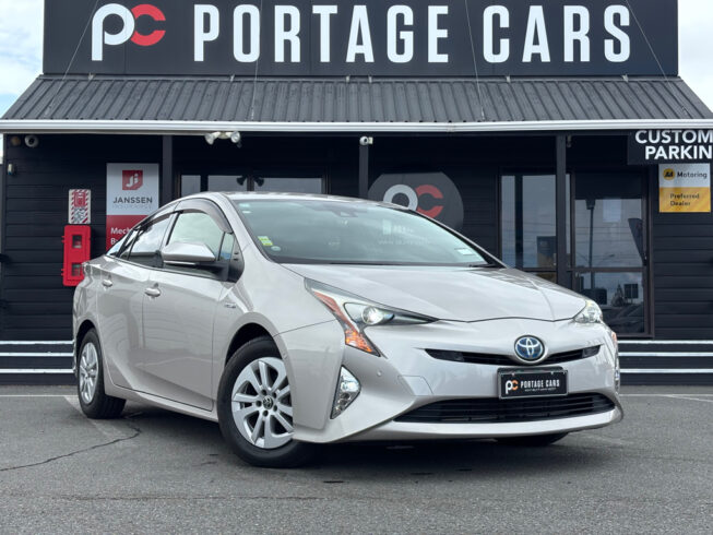 2017 Toyota Prius S Safety Plus image 310492