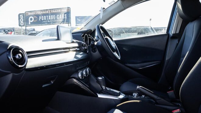 2016 Mazda Demio 13S, Push Start , Skyactiv image 308554