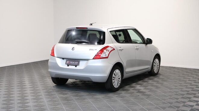 2015 Suzuki Swift XG image 319130