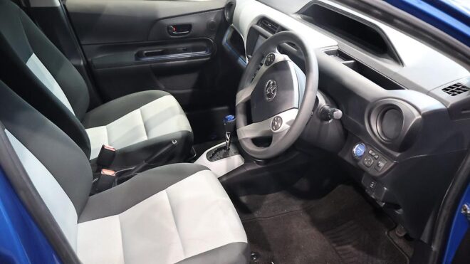 2013 Toyota Aqua S MODEL PUSH BUTTON START R/CAMERA image 313312