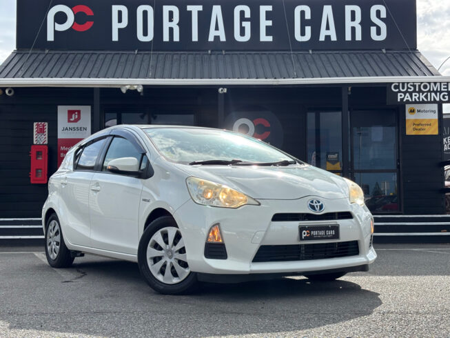 2012 Toyota Aqua S Model, Push Start, Reverse Camera image 308911