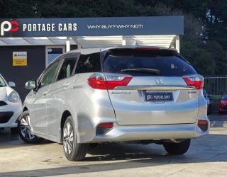 2015 Honda Shuttle Hybrid Low KMS image 290220