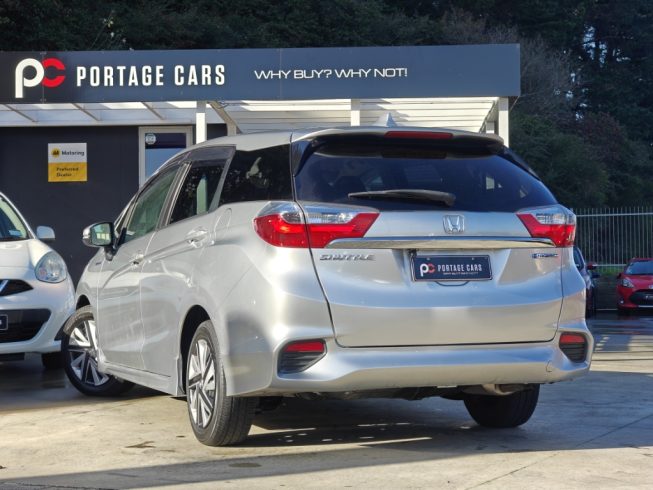 2015 Honda Shuttle Hybrid Low KMS image 290220