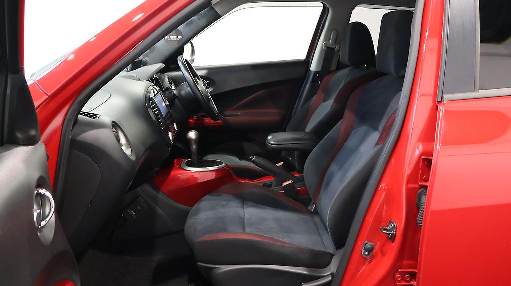 2014 Nissan Juke 15RX – Reverse Camera image 321310