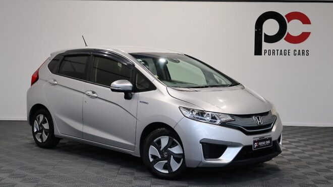 2013 Honda Fit Hybrid F-Package **Low KMS** image 305843