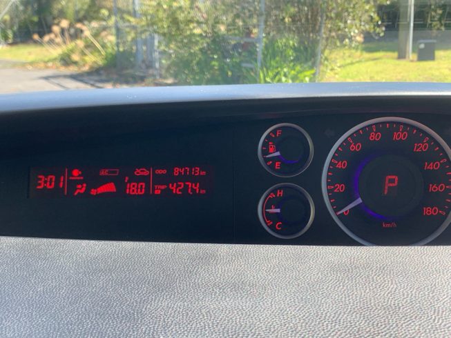 2010 Mazda Biante i-Stop Smart Edition image 284901