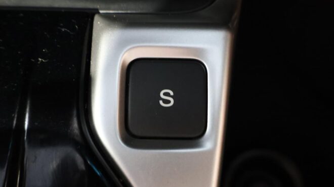 2014 Honda Fit Hybrid L-Package image 317983