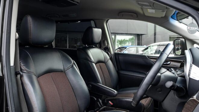 2012 Nissan Elgrand Highway Star, Reverse camera 7 seater image 311101