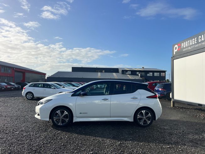 2018 Nissan Leaf G Model – Pro Pilot – English Dash & Stereo 84% SOH image 286057