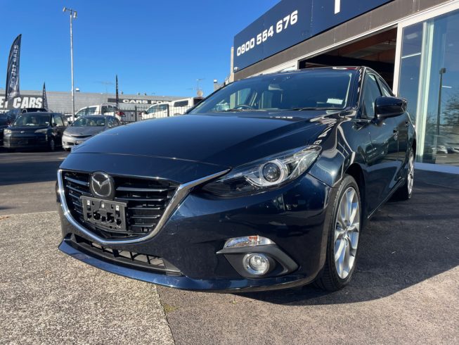 2014 Mazda Axela Sports 20S Touring image 286220