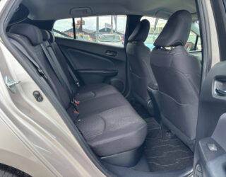 2017 Toyota Prius S Safety Plus image 310501