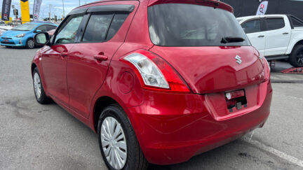 2014 Suzuki Swift XG image 310531
