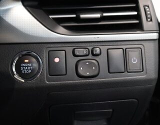 2016 Toyota Avensis Wagon Xi, New Shape image 308797