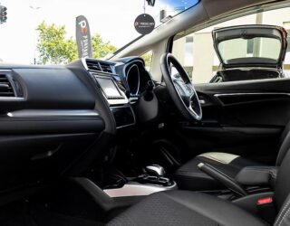 2014 Honda Fit Hybrid L Package image 317102