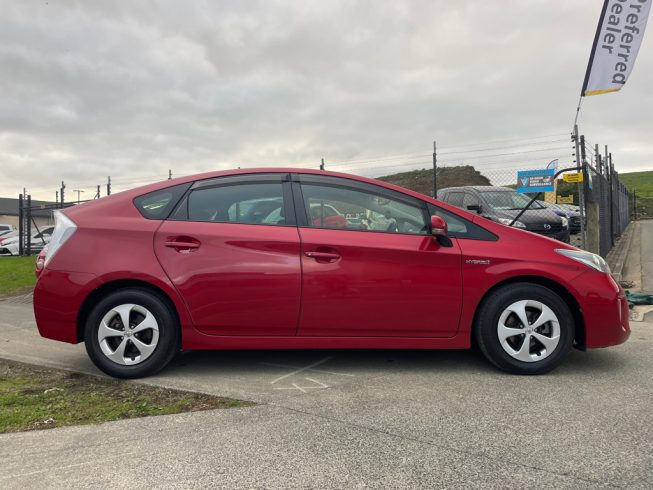 2012 Toyota Prius G Model, Low KMS image 290839