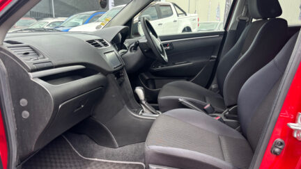 2014 Suzuki Swift XG image 310535