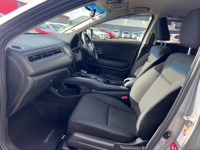 2014 Honda Vezel Hybrid X – Alloy Wheels image 292666