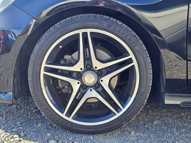 2013 Mercedes-benz A 180 Blue Efficiency Sport AMG/ Half Leather image 303282