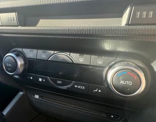 2013 Mazda Axela Sports 20S Touring L-PKG image 292381