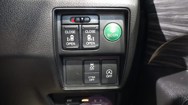 2013 Honda Odyssey Absolute image 319278