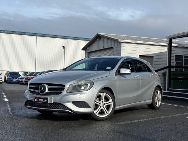 2014 Mercedes-benz A 180 Super Low KMS, Half Leather image 287166