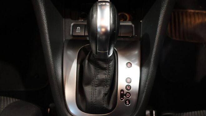 2011 Volkswagen Golf TSI 1.4L image 303853