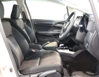 2016 Honda Fit Hybrid F-Package Comfort Edition image 305377