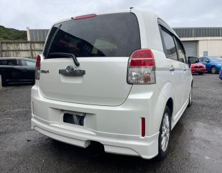 2015 Toyota Spade F Jack image 294571