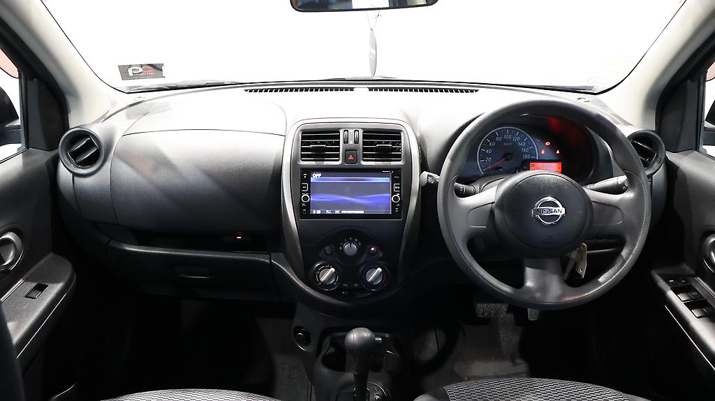 2016 Nissan March S Model Reverse Camera image 318604