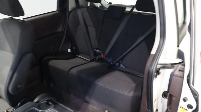 2015 Toyota Spade F Jack image 315431