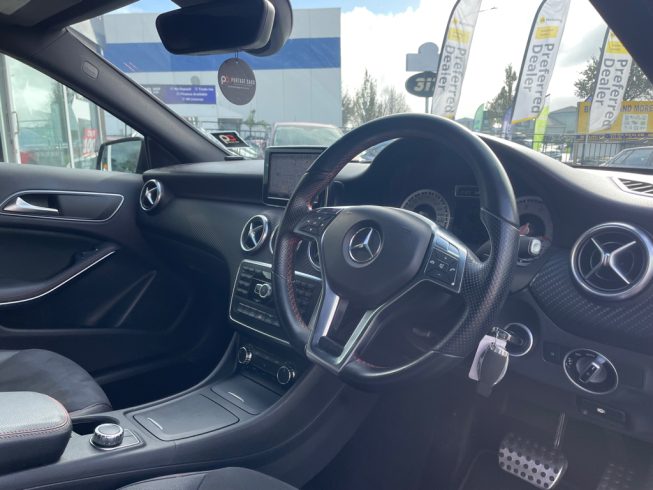 2013 Mercedes-benz A 180 Blue Efficiency Sport AMG/ Half Leather image 287229