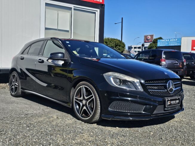 2013 Mercedes-benz A 180 Blue Efficiency Sport AMG/ Half Leather image 303267