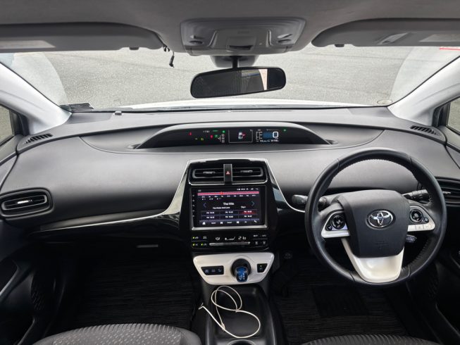 2017 Toyota Prius S MODEL image 291420
