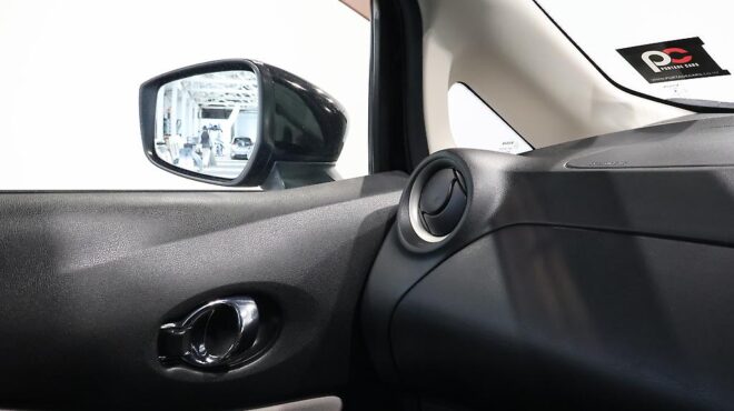 2017 Nissan Note e-power – X image 314248