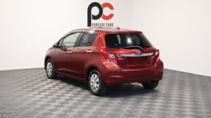 2014 Toyota Vitz Jewela Low KMS image 327246