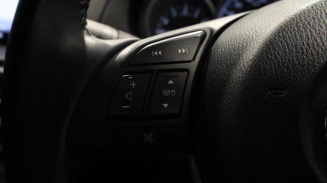 2013 Mazda Atenza Wagon 20S – Low Kms image 313039