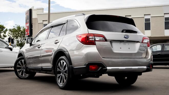 2015 Subaru Outback 2.5i Limited AWD Top Spec image 316524