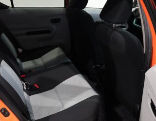 2012 Toyota Aqua S Model/ Push Start/ 2 Keys image 318061