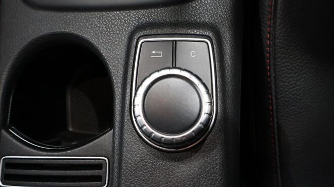 2013 Mercedes-benz A 180 Sports, AMG Package, Black Roof image 318588