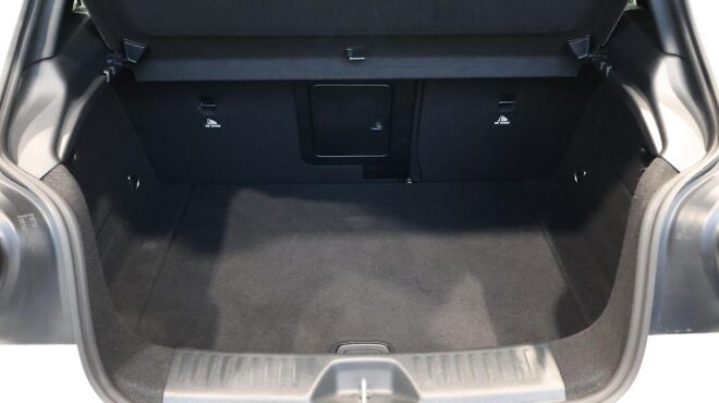 2013 Mercedes-benz A 180 Sports, AMG Package, Black Roof image 318577