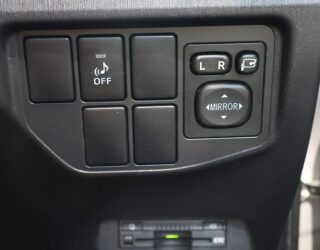 2015 Toyota Prius S Model image 308760