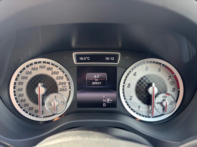 2014 Mercedes-benz A 180 Super Low KMS, Half Leather image 287178